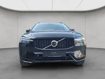 XC60 B4 B Plus Dark AHK PANO LEDER PDC