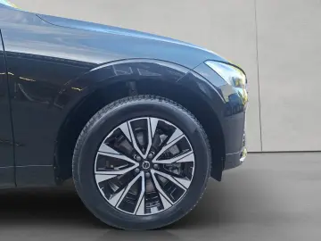 XC60 B4 B Plus Dark AHK PANO LEDER PDC