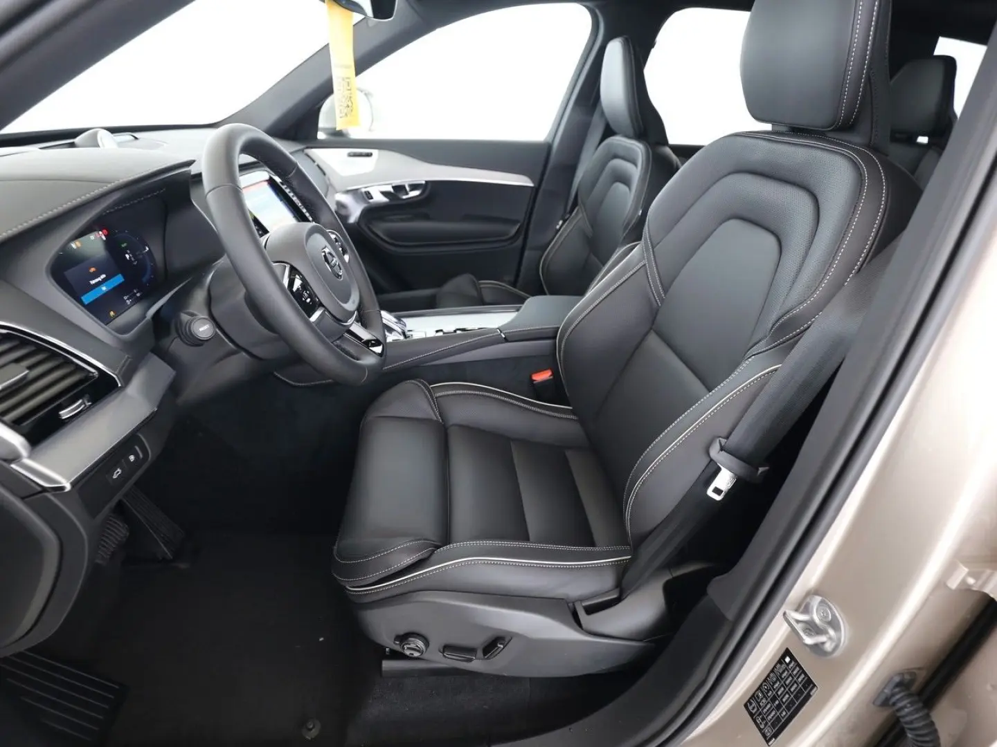 XC 90 T8 Plus Bright Recharge Plug-In Hybrid AWD