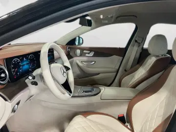 E 450 4M AMG-Line/EXCLUSIVE+ABC+AHK+DISTRON+HUP