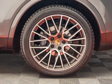 Porsche Cayenne Coupe