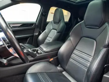 Porsche Cayenne Coupe