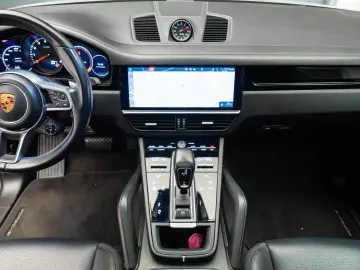 Porsche Cayenne Coupe