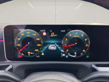 CLA 200 AMG /PANO/MBUX/ACC/LED/WIDE/KAMERA/AMBIN