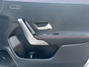 CLA 200 AMG /PANO/MBUX/ACC/LED/WIDE/KAMERA/AMBIN