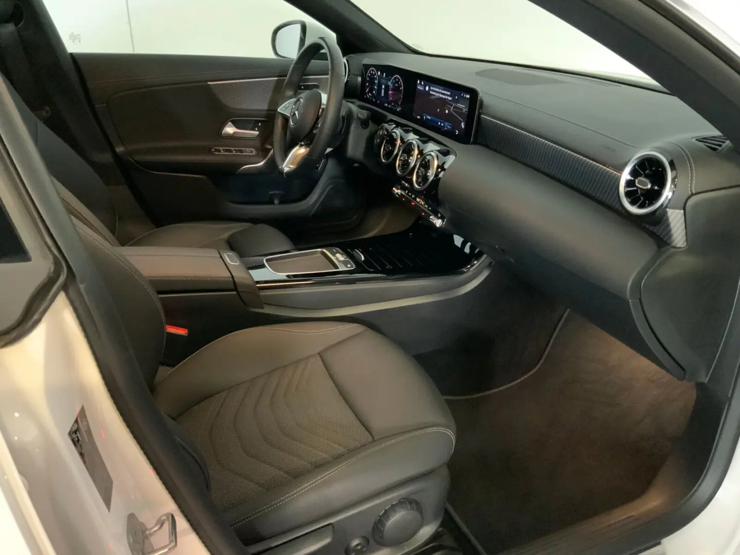 CLA 180 Coupé Progr Pano WinterPak AppleCarPlay