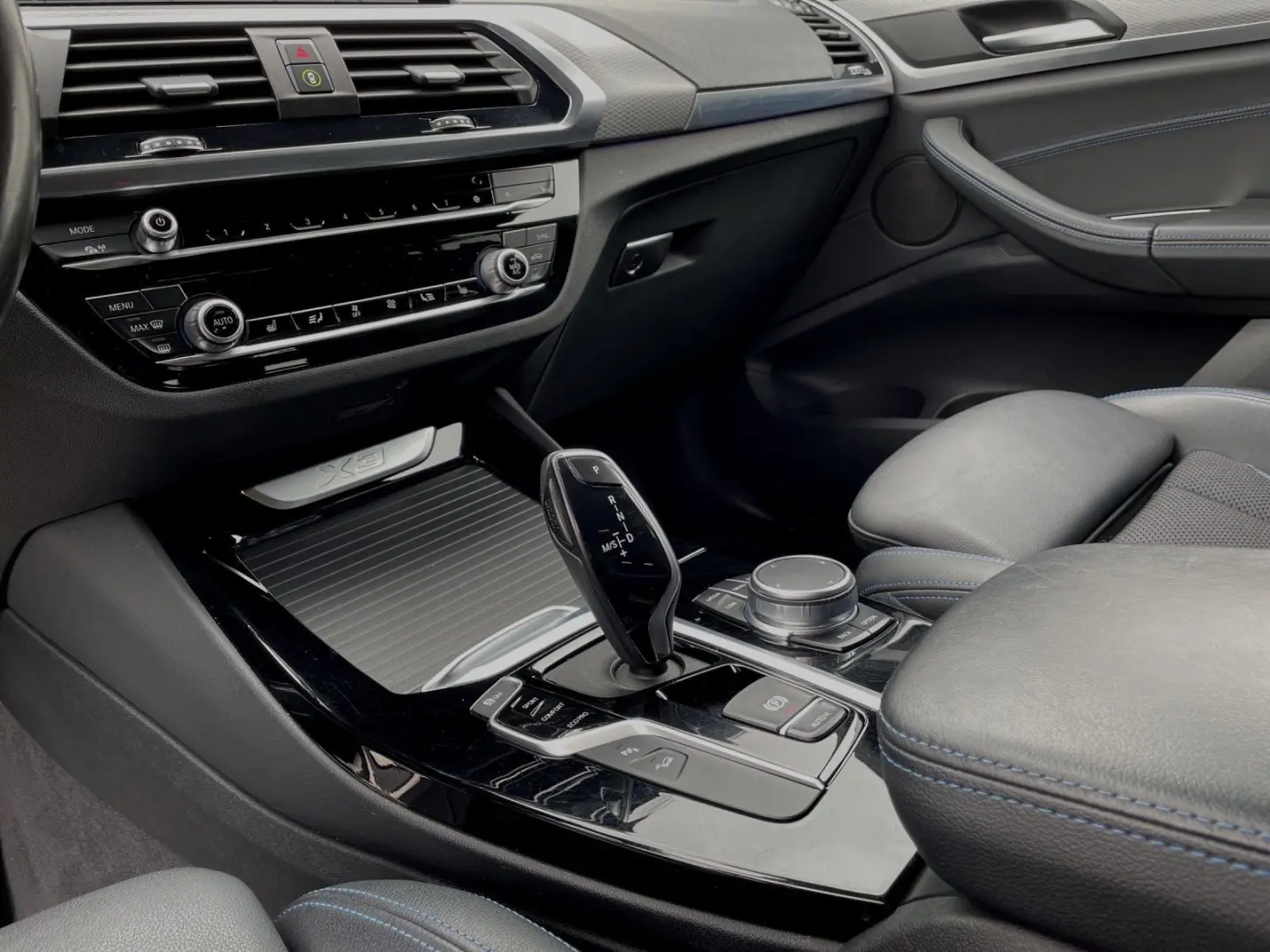 X3 xDrive20d M Sport/LivePro/CarPlay/Driving/Par