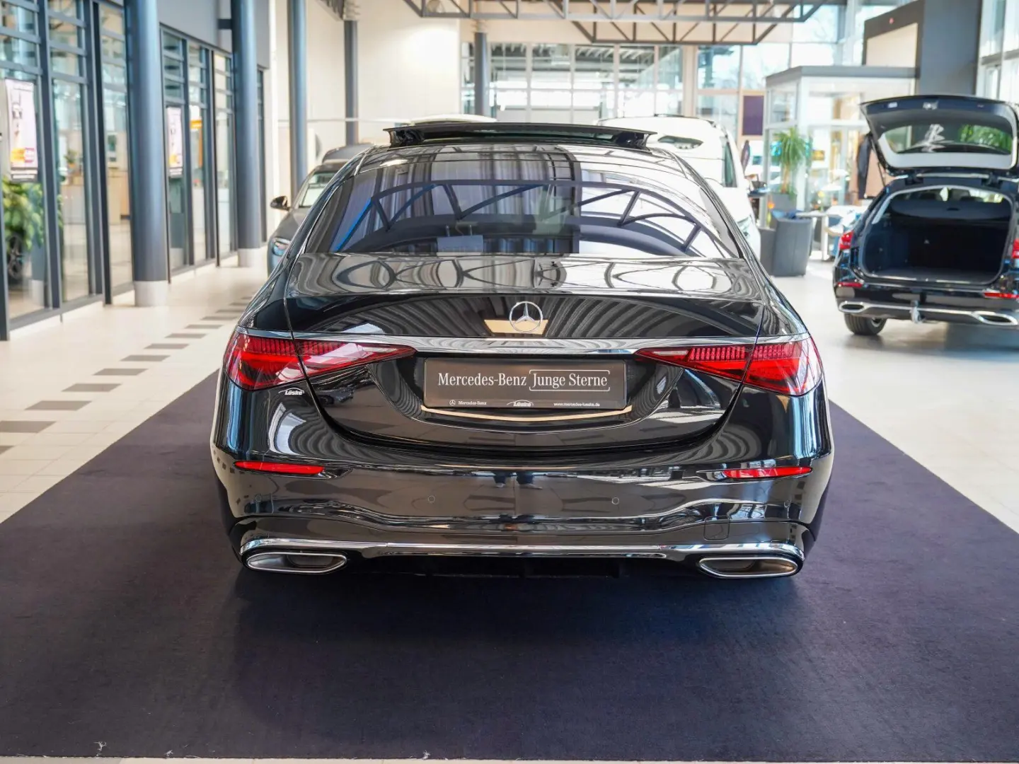 S 580 4M lang AMG Line Exklusiv karminrot Pano