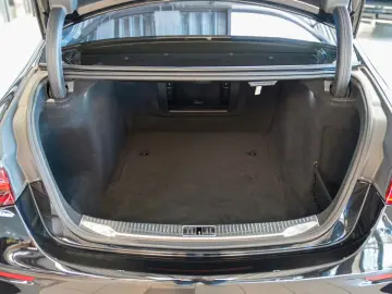 S 580 4M lang AMG Line Exklusiv karminrot Pano