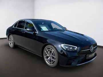 E 220 d AMG*SHD*AHK*KAMERA*PTS*LED*MBUX*SHZ*
