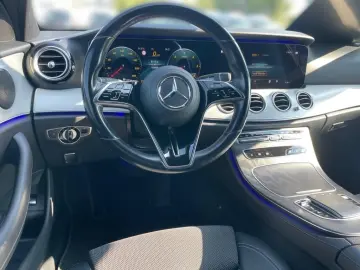 E 220 d AMG*SHD*AHK*KAMERA*PTS*LED*MBUX*SHZ*