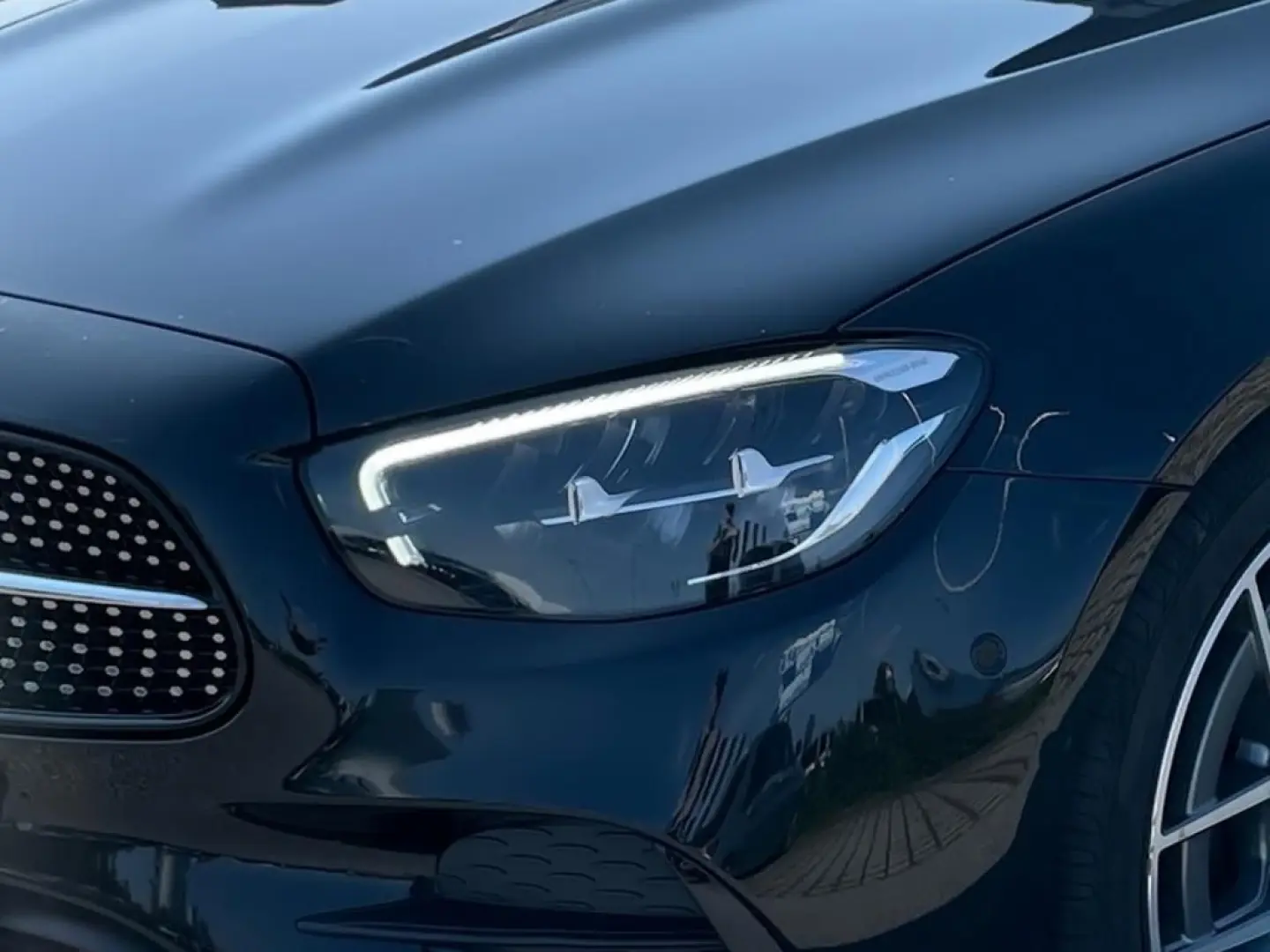 E 220 d AMG*SHD*AHK*KAMERA*PTS*LED*MBUX*SHZ*