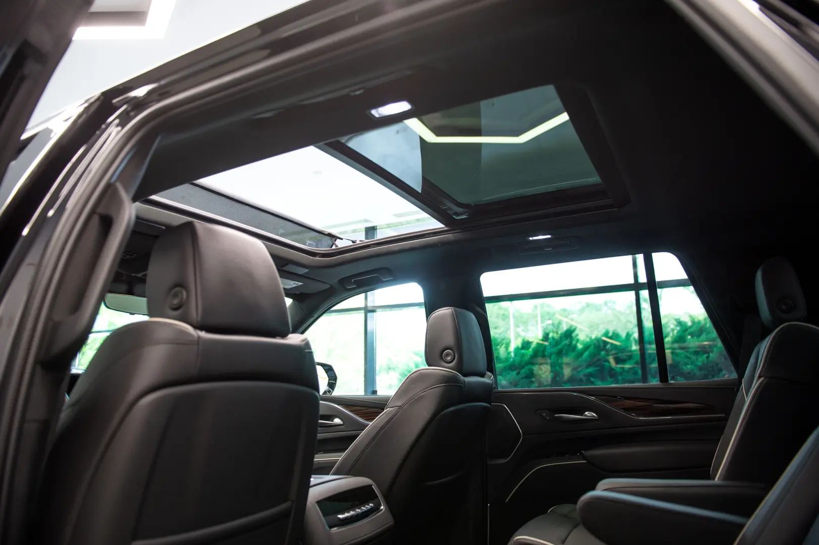 Cadillac Escalade 600 6.2 V8