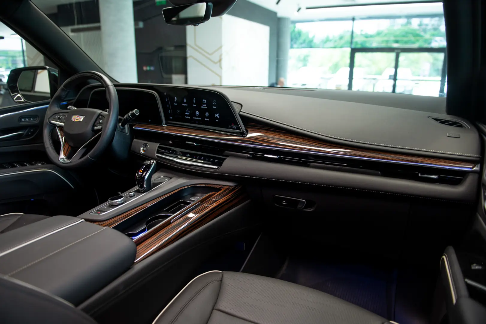 Cadillac Escalade 600 6.2 V8