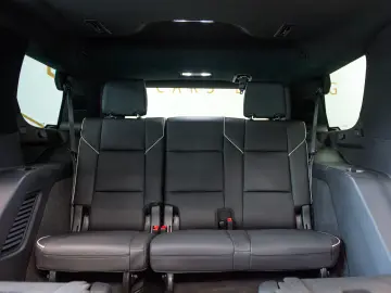 Cadillac Escalade 600 6.2 V8