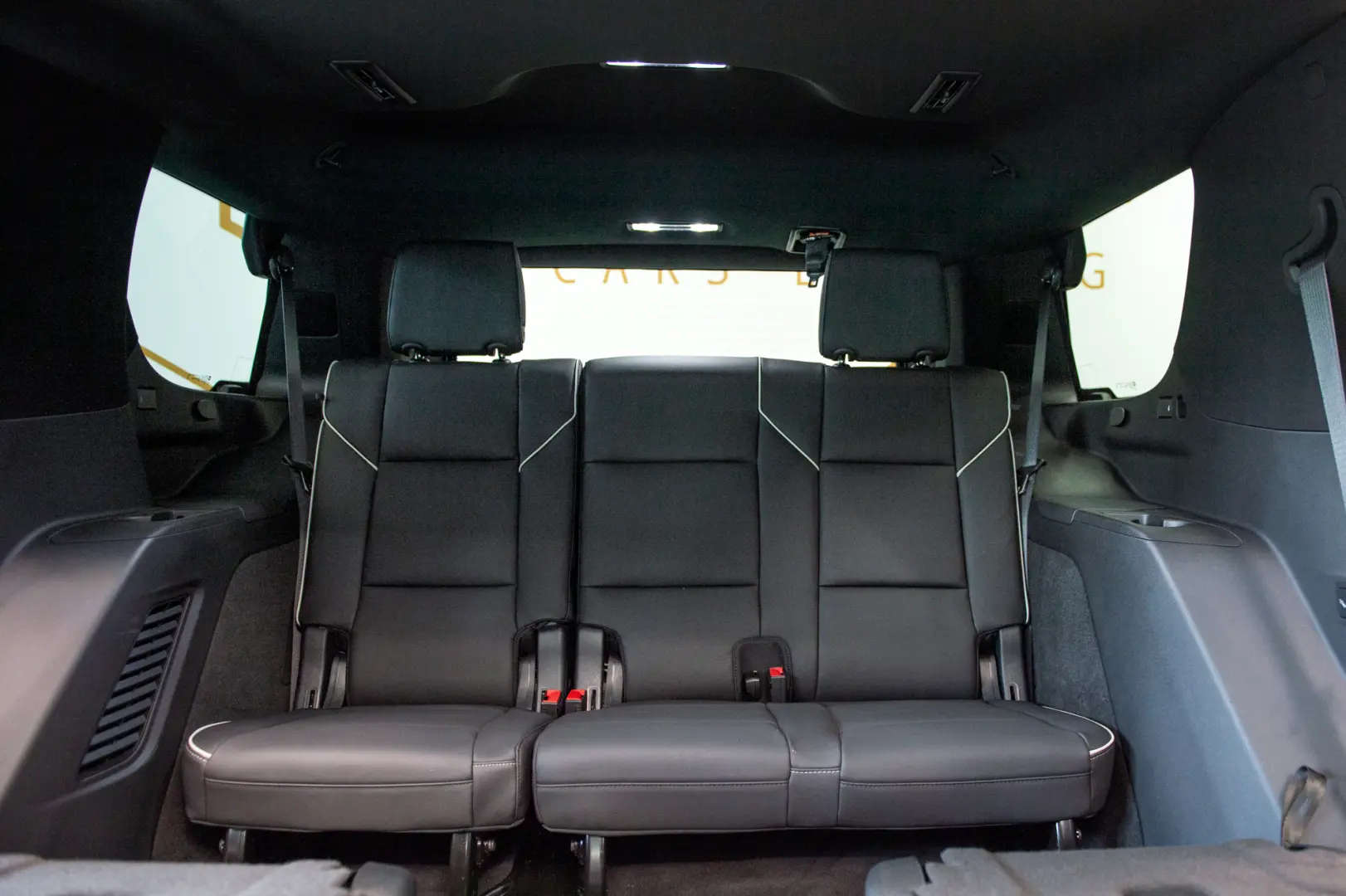 Cadillac Escalade 600 6.2 V8
