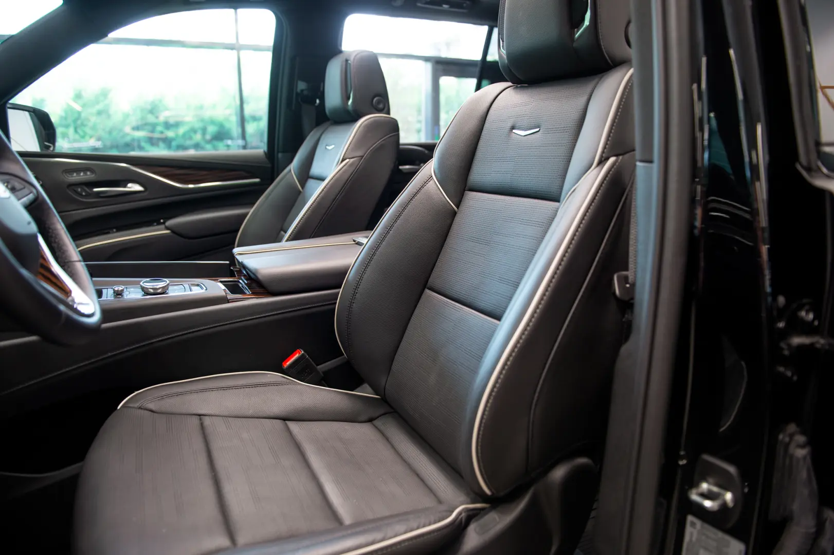 Cadillac Escalade 600 6.2 V8