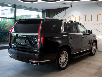 Cadillac Escalade 600 6.2 V8