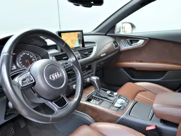 AUDI A7 S LINE QUATTRO