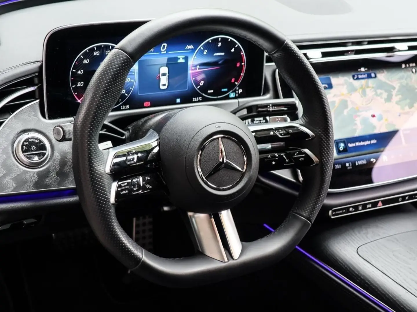 E 220 d AMG-Advanced/LED/Stdhz/Cam/Totw/Night/19