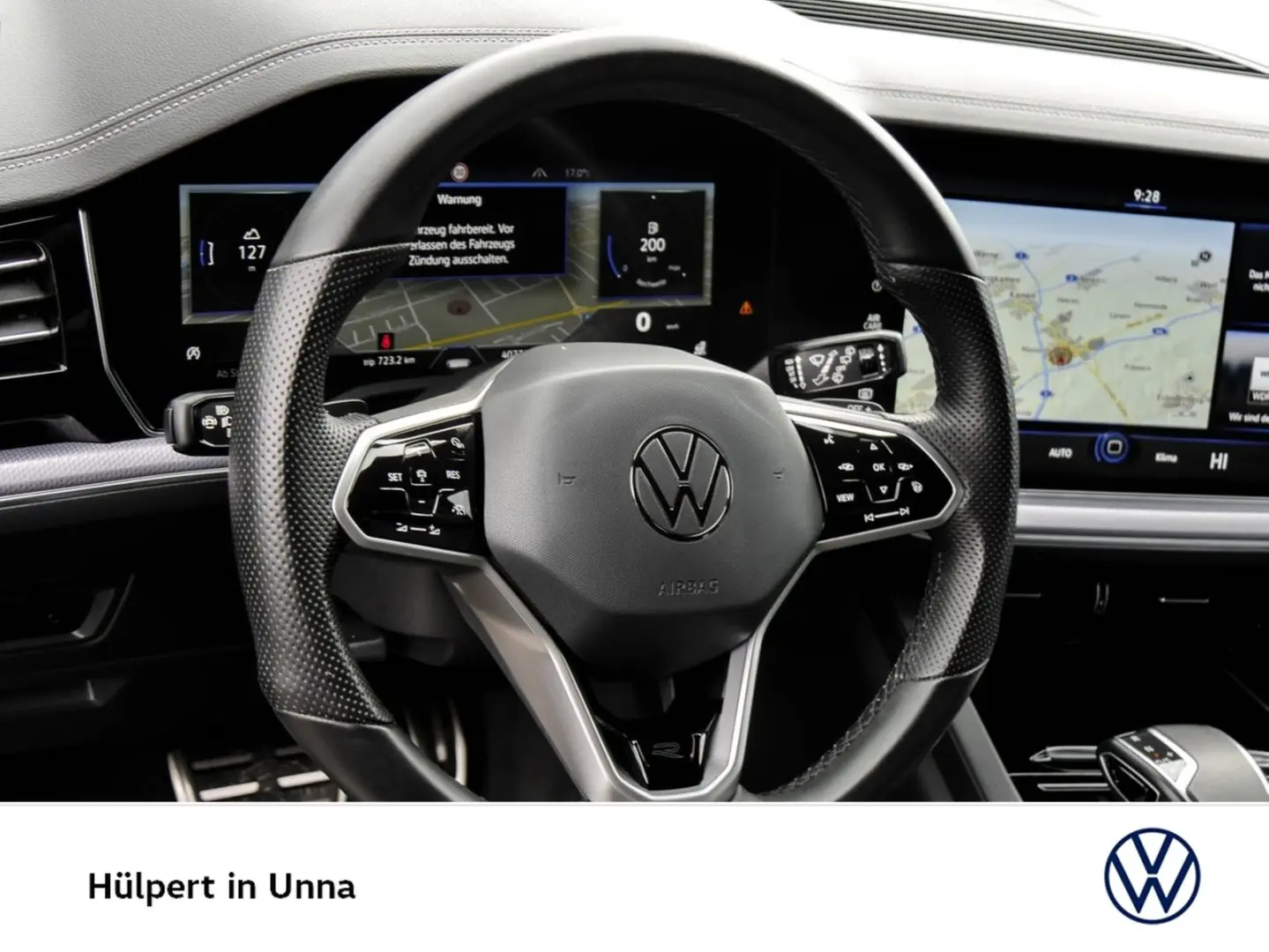 Touareg V6 R-LINE BLACK STYLE AHK CAM ACC LM21