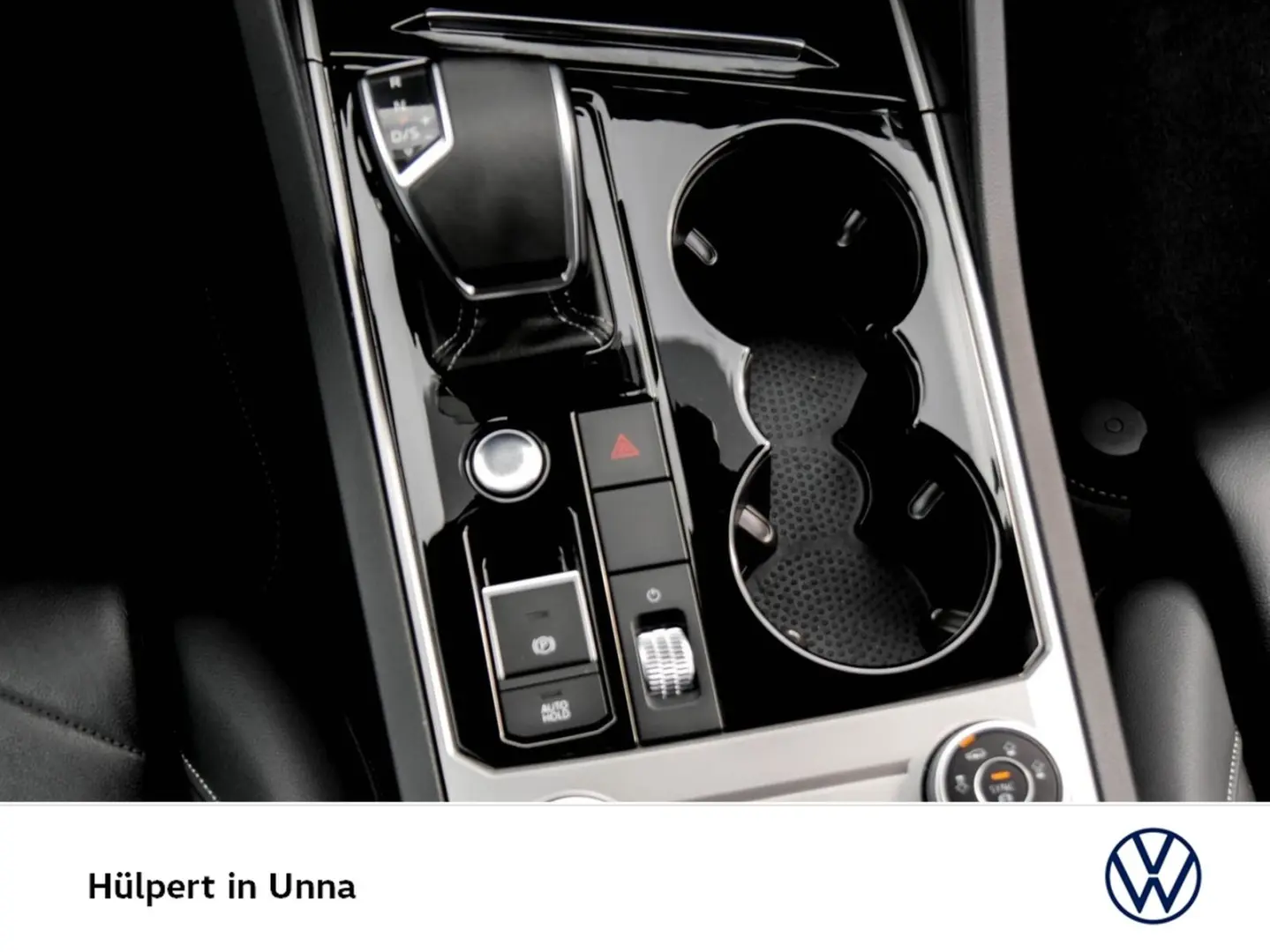 Touareg V6 R-LINE BLACK STYLE AHK CAM ACC LM21