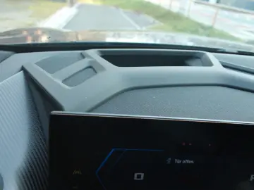 XM/M Driver's Package/B&W/AHK/23