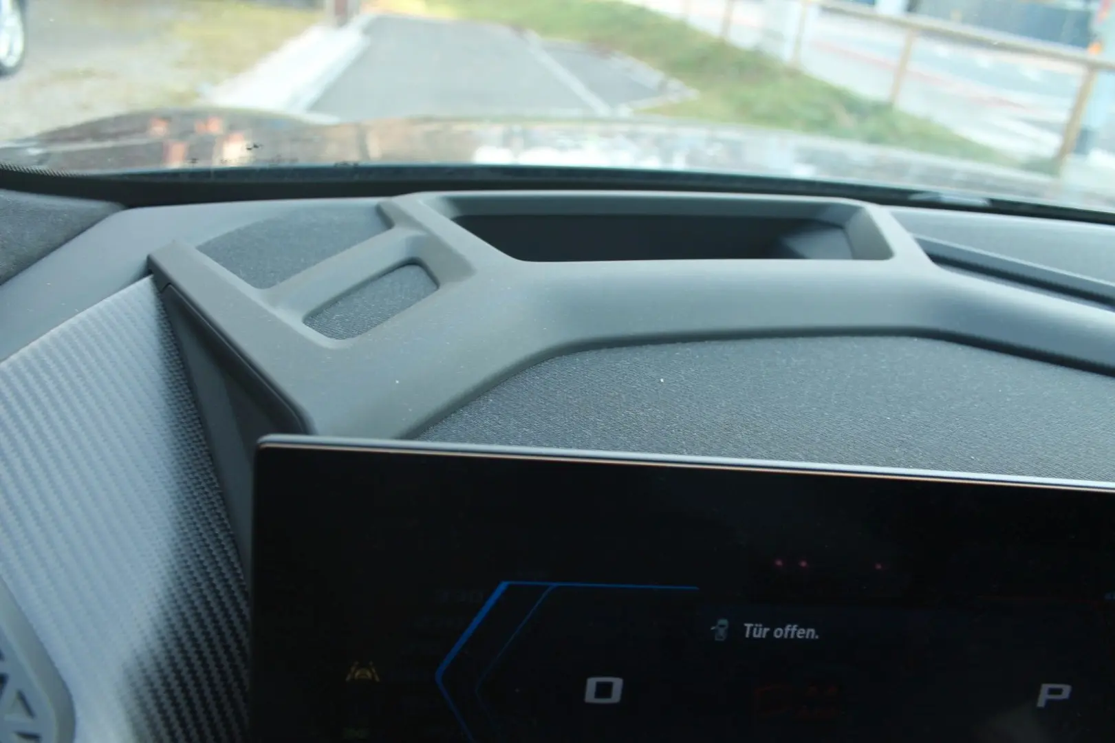 XM/M Driver's Package/B&W/AHK/23