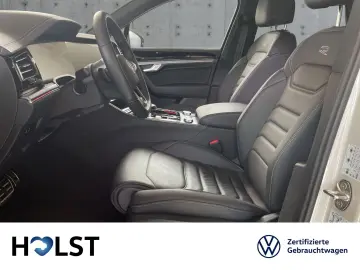 Touareg 3.0TDI DSG 4Motion R-Line IQ.DRIVE GJR A