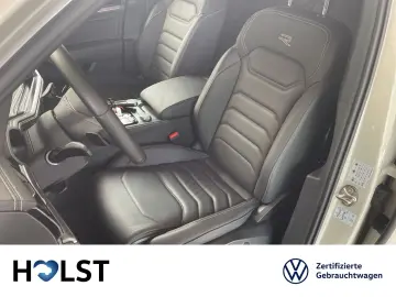 Touareg 3.0TDI DSG 4Motion R-Line IQ.DRIVE GJR A
