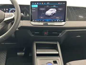 Tiguan 1.5 eTSI 96kW 7-Gang DSG*AHK*KAM*ASG*NAVI