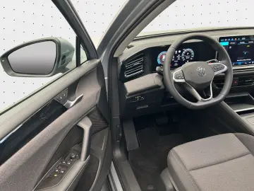 Tiguan 1.5 eTSI 96kW 7-Gang DSG*AHK*KAM*ASG*NAVI