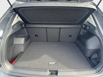 Tiguan 1.5 eTSI DSG LIFE*LED*AHK*KAMERA*NAVI*PDC