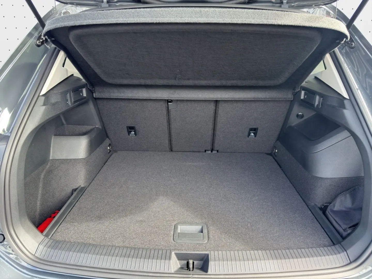 Tiguan 1.5 eTSI DSG LIFE*LED*AHK*KAMERA*NAVI*PDC