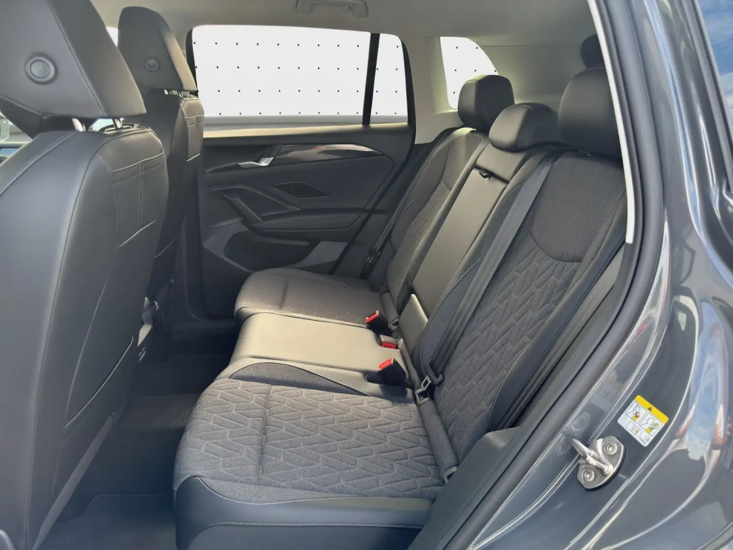 Tiguan 1.5 eTSI DSG LIFE*LED*AHK*KAMERA*NAVI*PDC