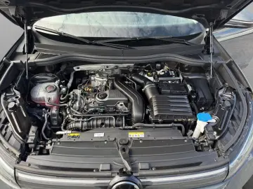 Tiguan 1.5 eTSI DSG LIFE*LED*AHK*KAMERA*NAVI*PDC