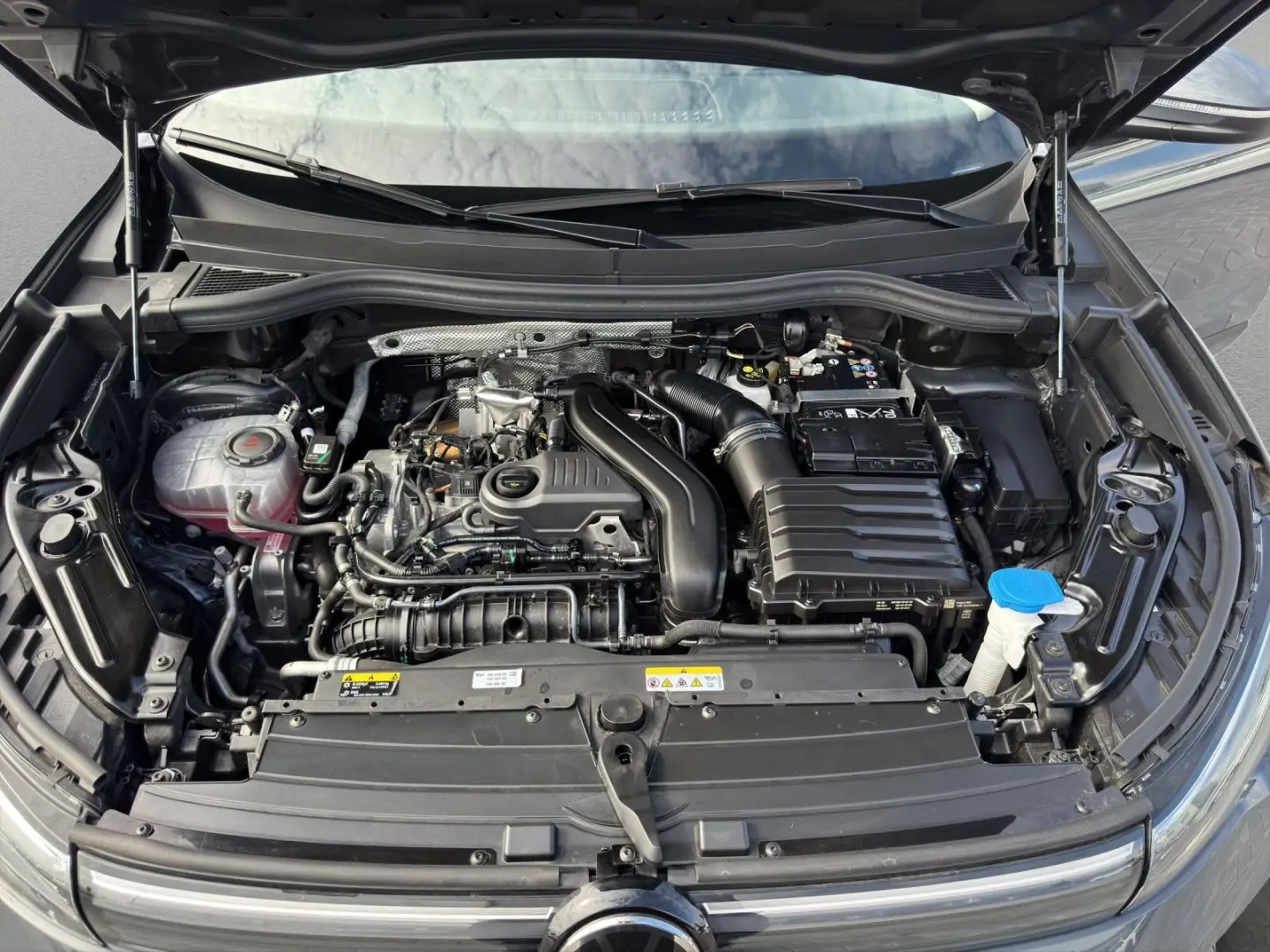Tiguan 1.5 eTSI DSG LIFE*LED*AHK*KAMERA*NAVI*PDC