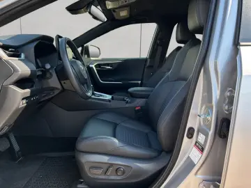 RAV 4 2.5 4x4 Hybrid Style Selection