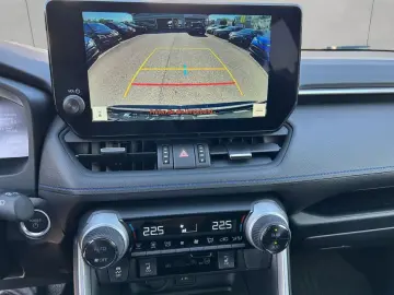RAV 4 2.5 4x4 Hybrid Style Selection