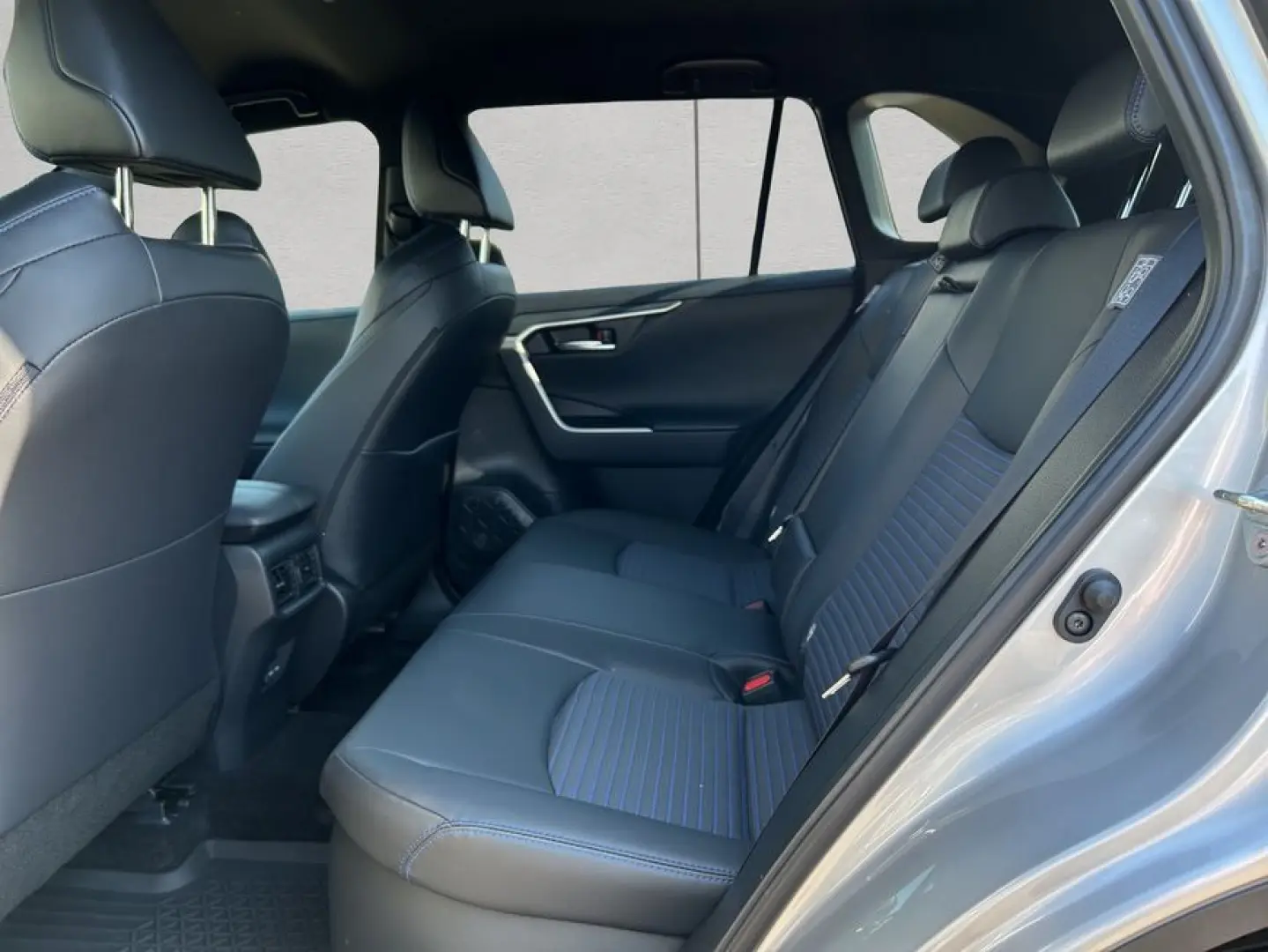 RAV 4 2.5 4x4 Hybrid Style Selection