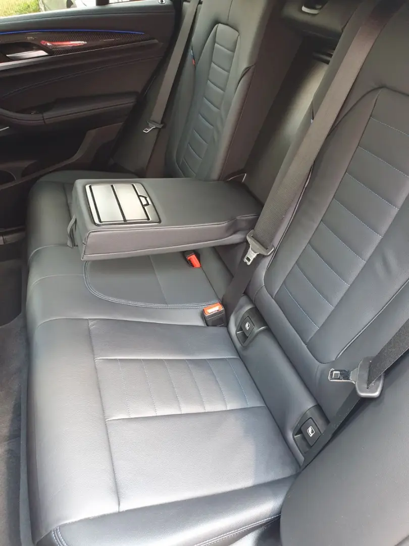BW X4 M40 d,LED,Navi LEASING