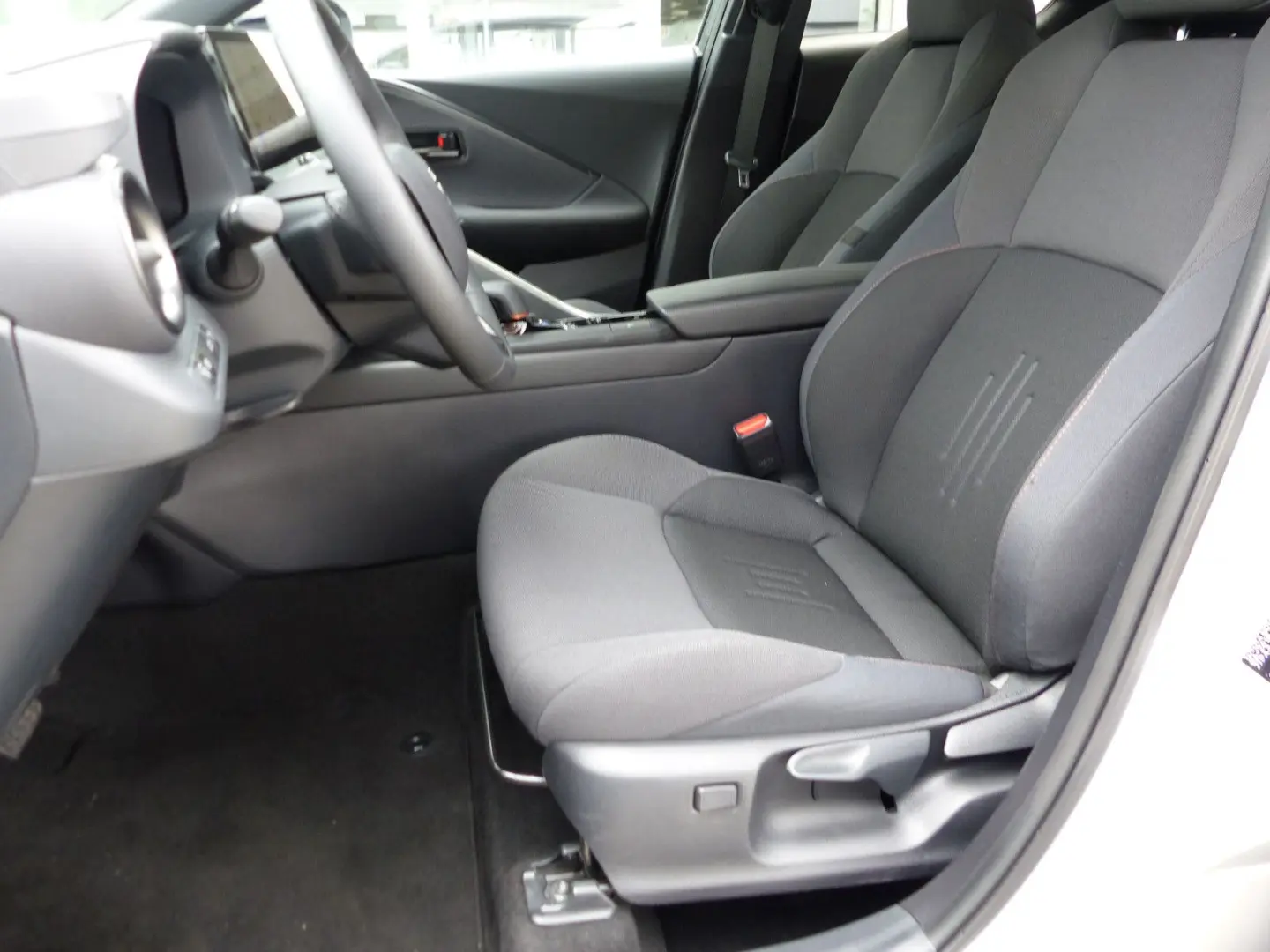 C-HR 1.8 Hybrid TeamD LED elektr. Heckklappe