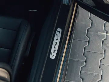 Porsche Cayman 718 GTS 4.0 PDK