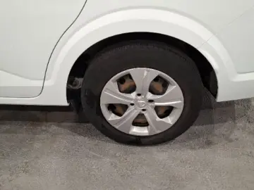 DACIA LOGAN 1.0 TCe 90CP Essential