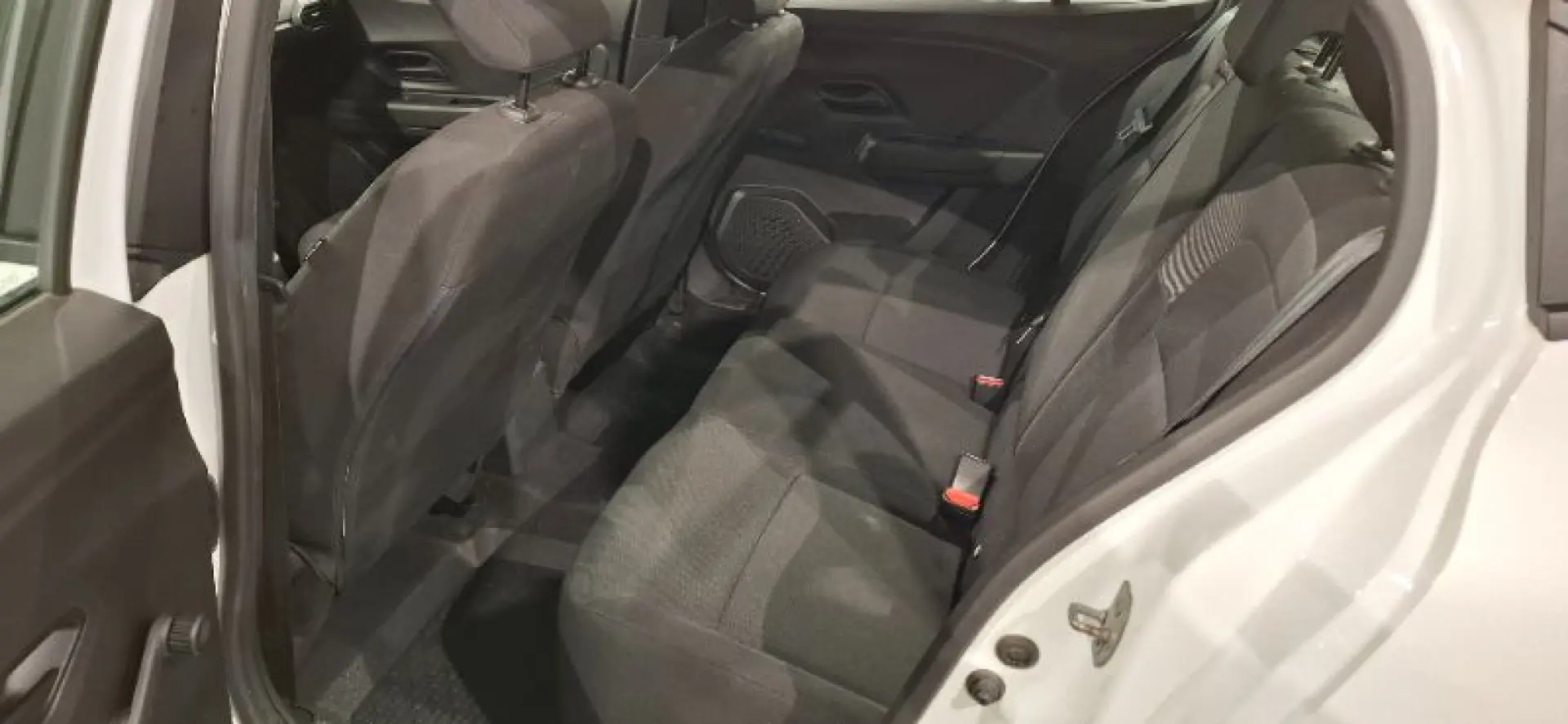 DACIA LOGAN 1.0 TCe 90CP Essential