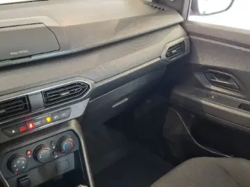 DACIA LOGAN 1.0 TCe 90CP Essential