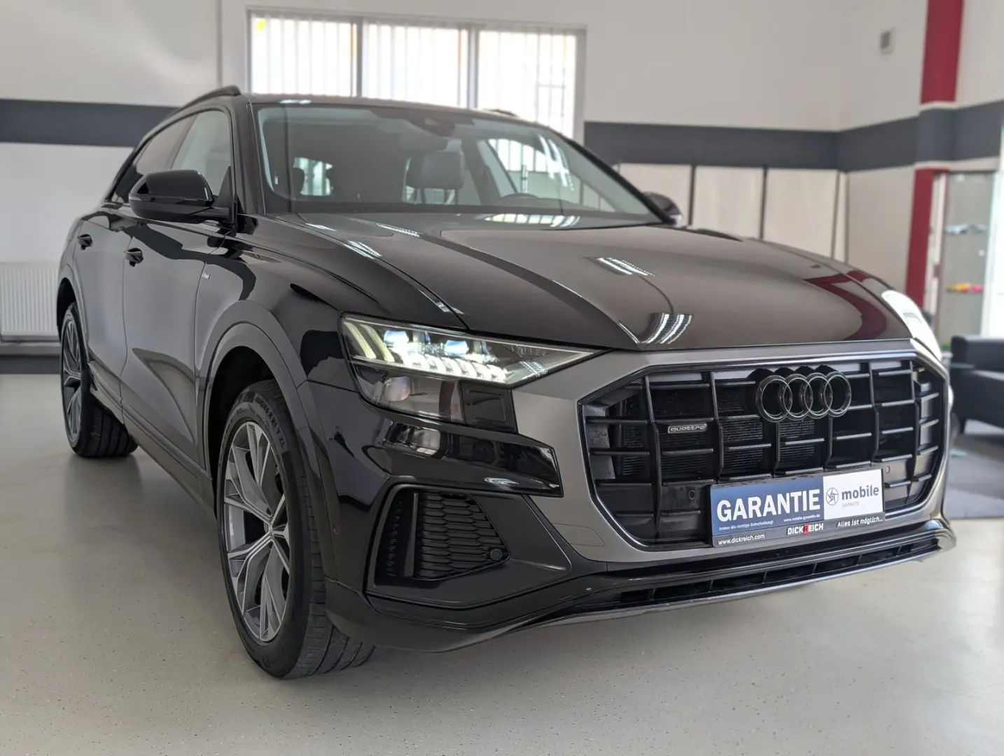 Q8 45 TDI Quattro S-line HD-MATRIX AHK LUFT 21