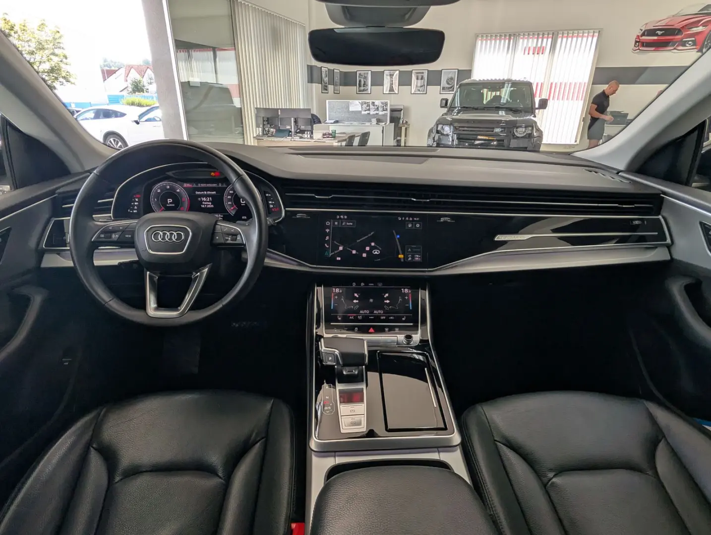 Q8 45 TDI Quattro S-line HD-MATRIX AHK LUFT 21