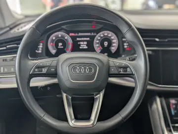 Q8 45 TDI Quattro S-line HD-MATRIX AHK LUFT 21