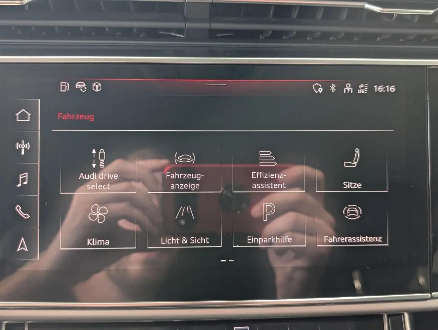 Q8 45 TDI Quattro S-line HD-MATRIX AHK LUFT 21